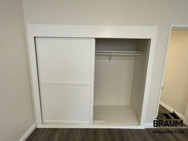 Building Photo - 19405 Haynes St