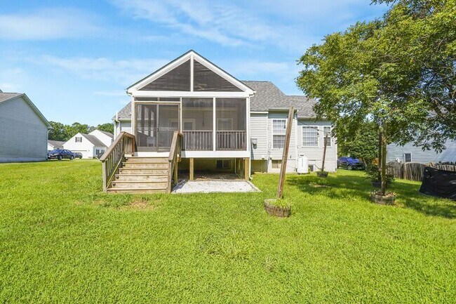 Building Photo - 2408 Ruffin Dr