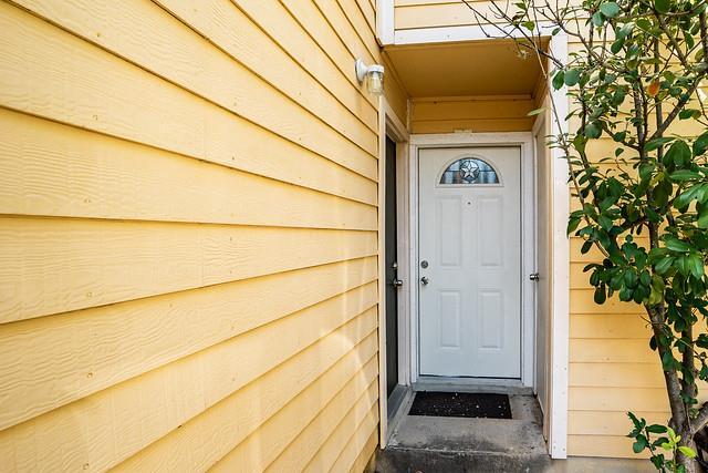 Building Photo - 7825 Beauregard Cir