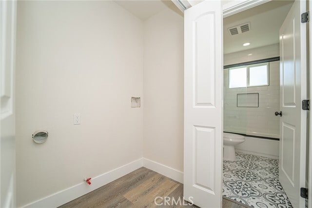 Building Photo - 7420 S Hobart Blvd