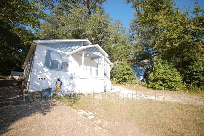 Building Photo - 1228 Alabama St