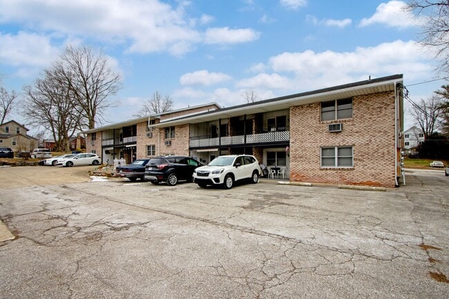 Building Photo - Autumn Manor Apartments - Doylestown, Ohio