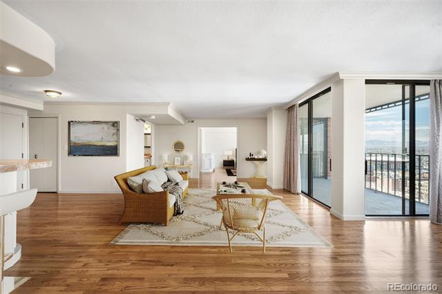 Building Photo - 1551 Larimer St