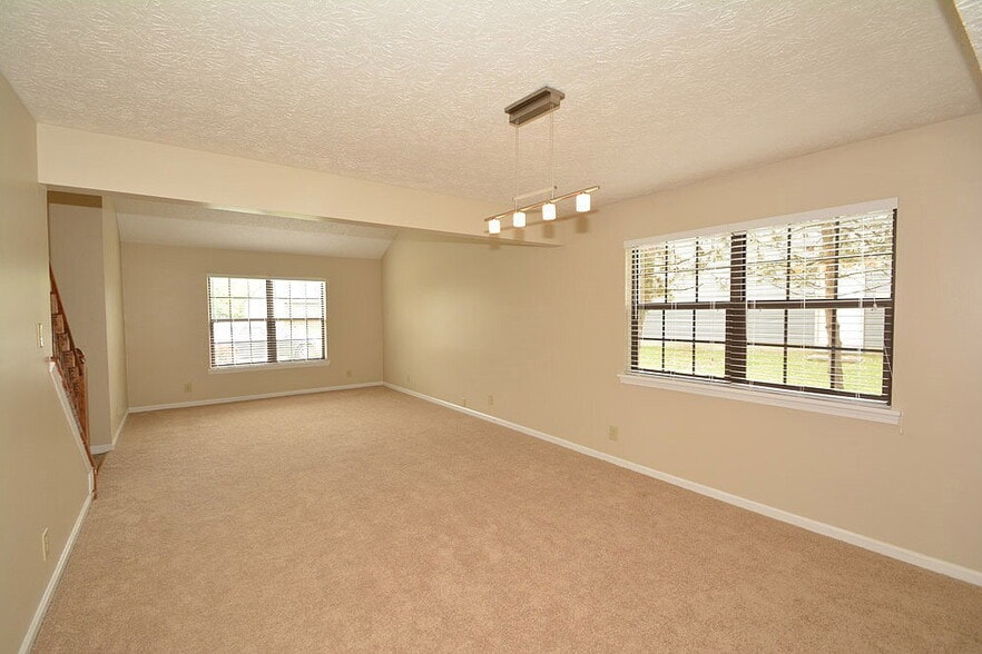 Building Photo - 7733 Maradona Dr S