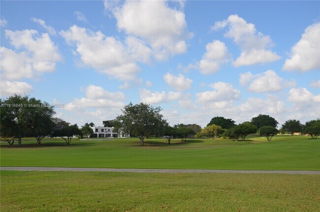 Building Photo - 8851 N New River Canal Rd