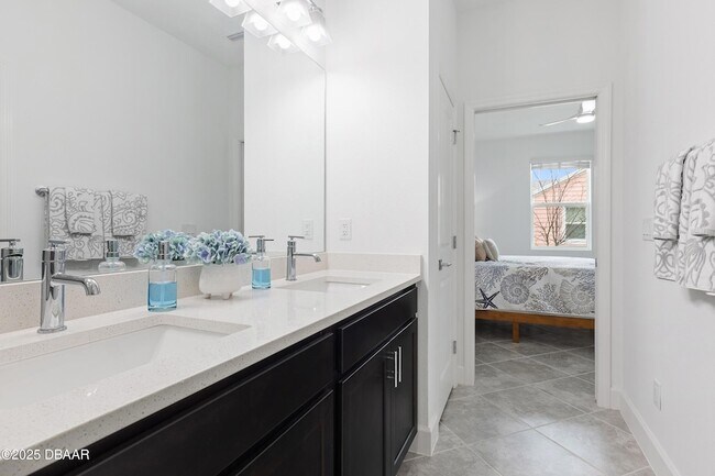 Building Photo - 208 Ocean Hammock Lp