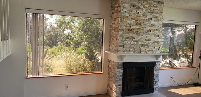 Building Photo - 22 Latitude Ct