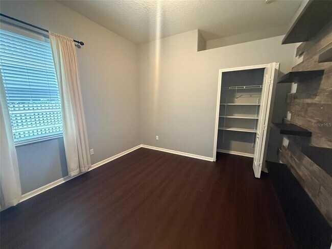 Building Photo - 10027 Hart Branch Cir