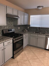 Building Photo - 2844 Morningmist Ln