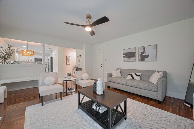 Building Photo - 5615 Haven Point Dr