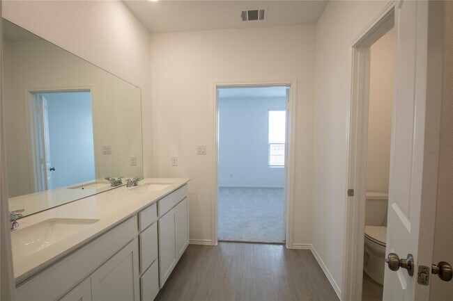 Building Photo - 209 Twilight Breeze Wy