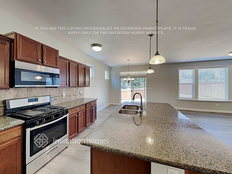 Building Photo - 9205 159th St Ct E