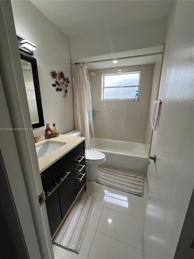 Building Photo - 14801 SW 87th Terrace