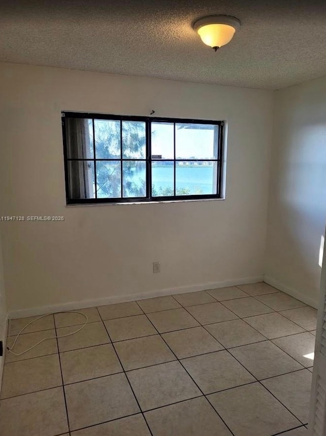 Building Photo - 468 NE 206th Ln