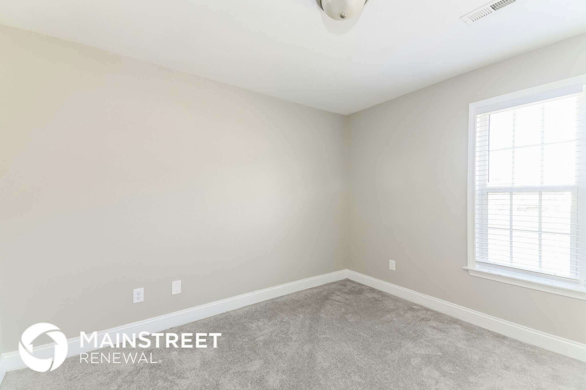 Building Photo - 18 Barrette Ln