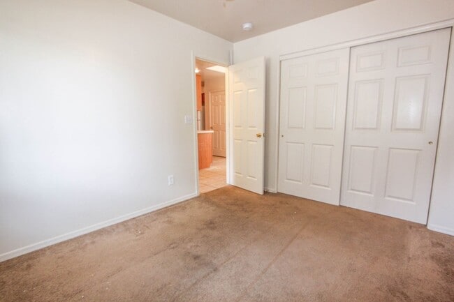 Building Photo - 8135 E Ashley Dr