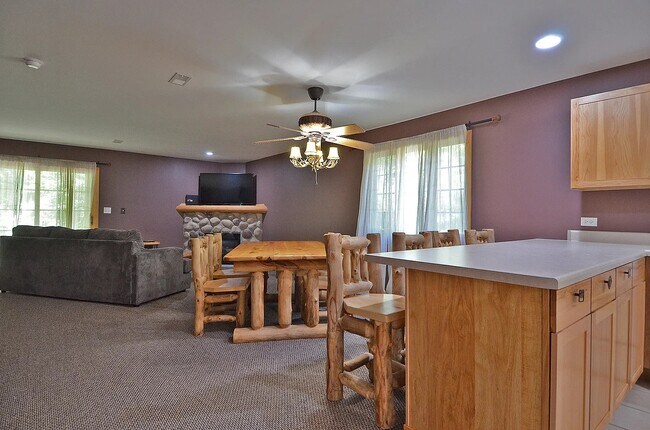 Building Photo - 2643 N Il Route 178