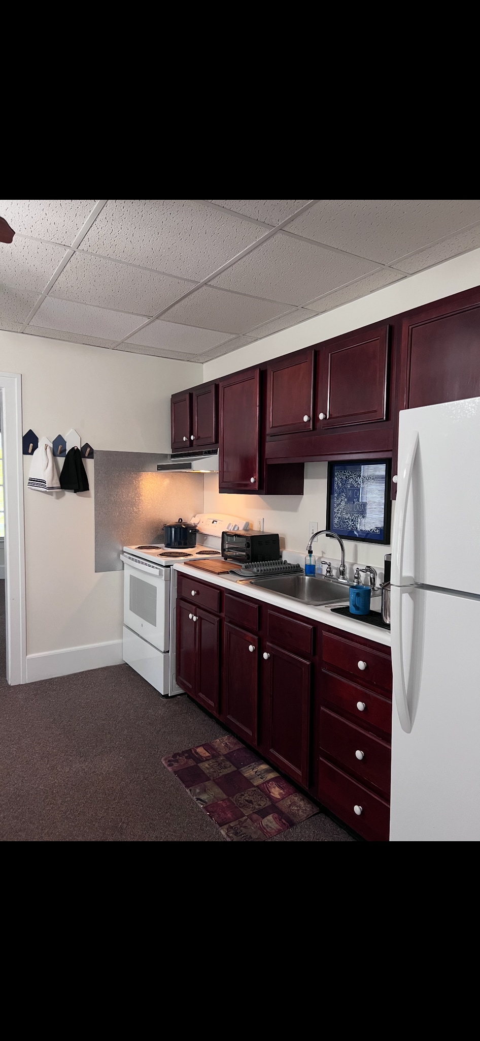 Building Photo - 48 Main W St