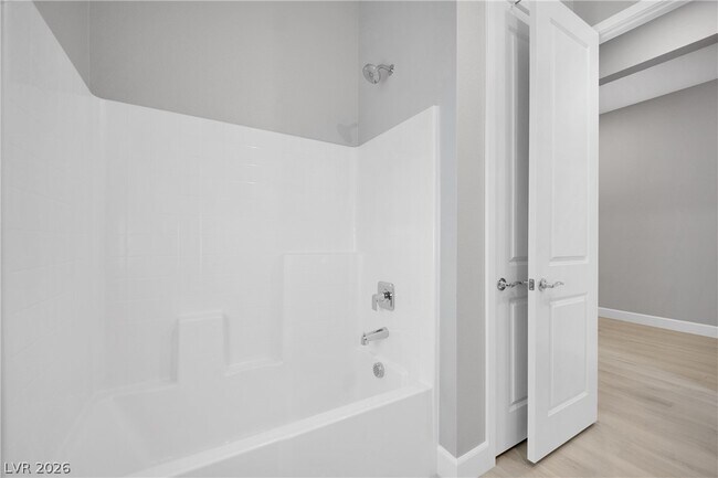 Building Photo - 265 Agnew St