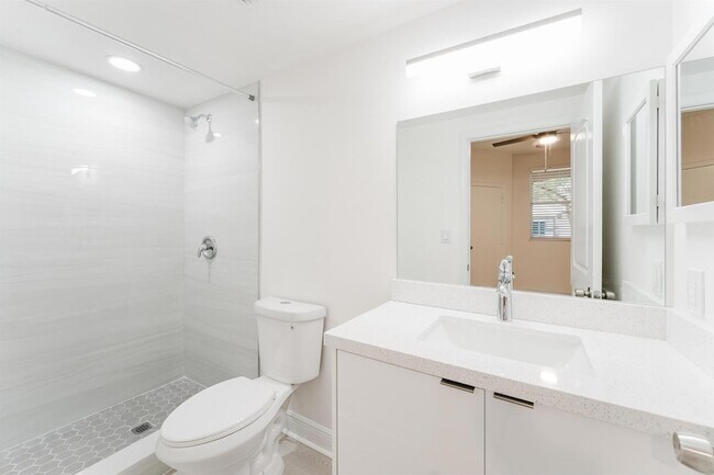 Building Photo - 20889 St Andrews Blvd