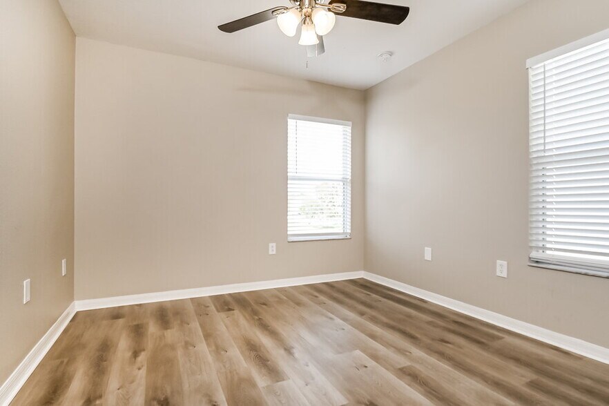 Building Photo - 11025 Pond Pine Dr
