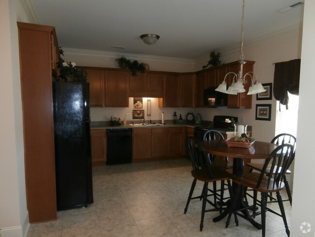 Kitchen - Tripp Cottages