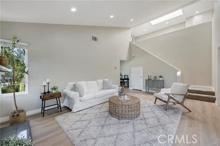 Building Photo - 801 Vista Ct