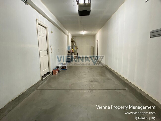 Building Photo - Sacramento, CA - House - $2,350.00