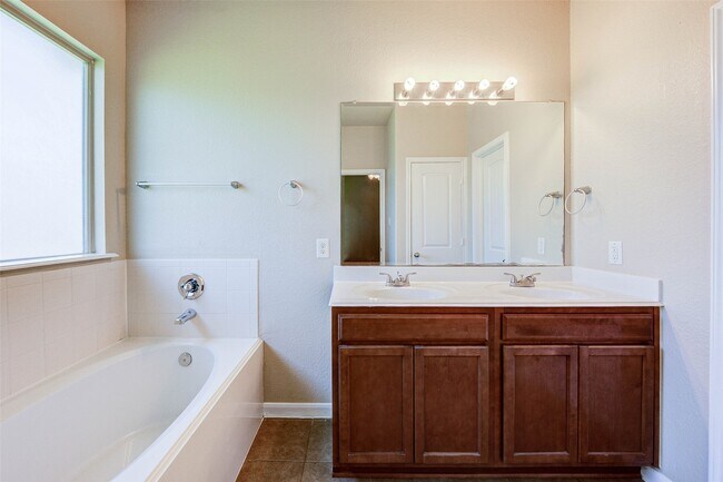 Building Photo - 23726 Stargazer Point