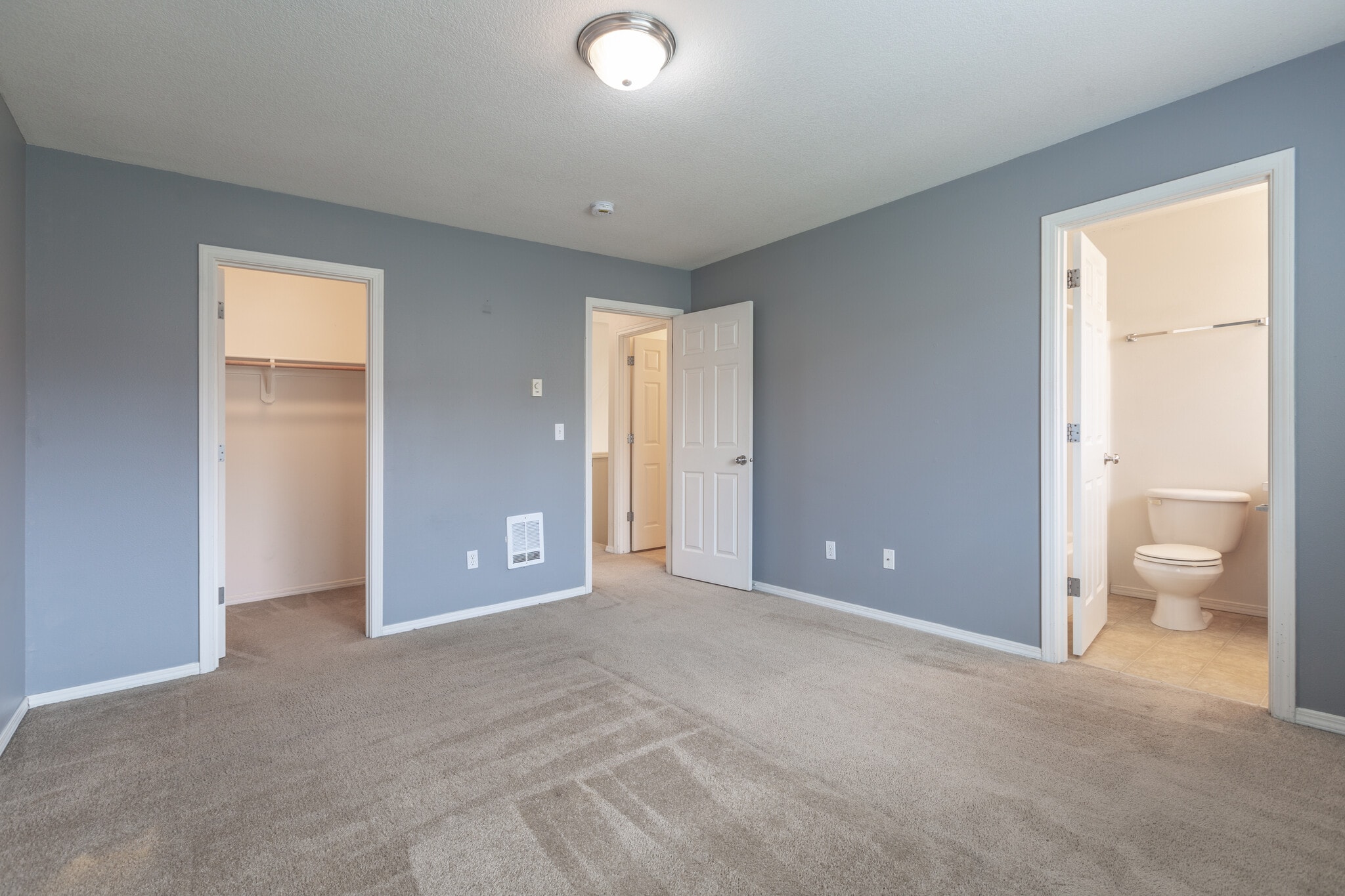 Primary Bedroom - 19153 SE Yamhill St