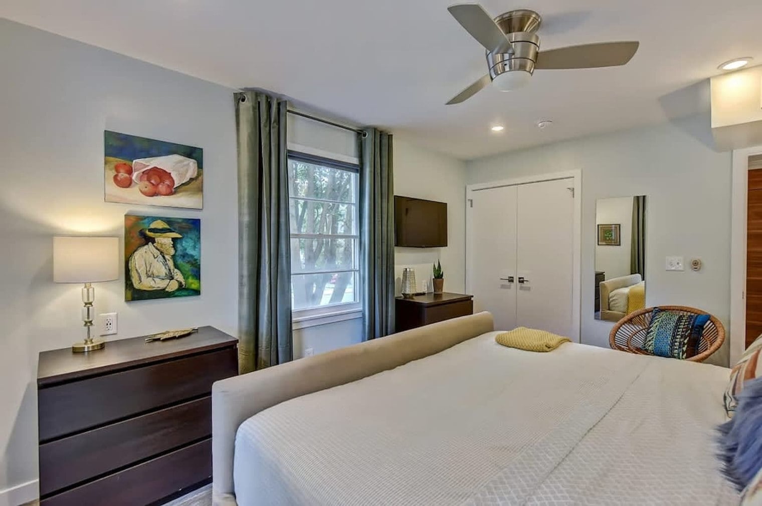 Building Photo - 510 Queens Rd