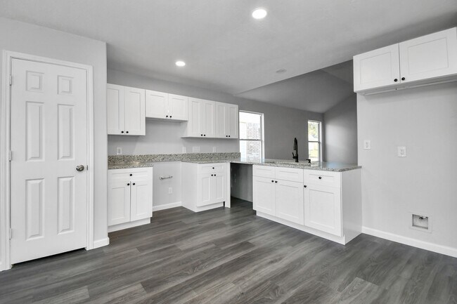 Building Photo - 21602 Ornella Cir