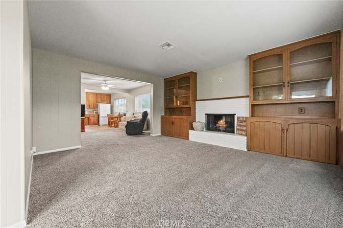 Building Photo - 5630 Challen Ave