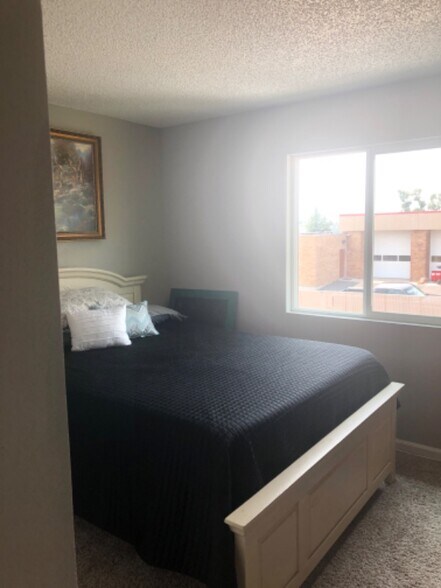 Building Photo - 1834 Lanka Ln