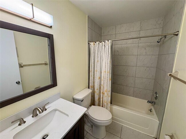 Building Photo - 3882 59th Ave W