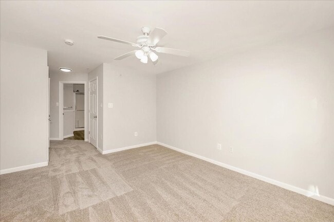 Building Photo - Wonderful Condo For Lease