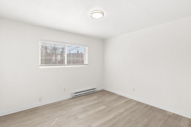 Building Photo - Tower Grove Gem