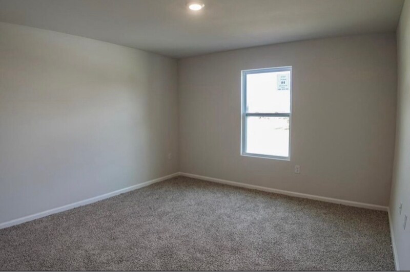 Building Photo - 5008 Sampler Dr