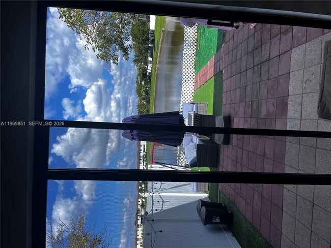 Building Photo - 3259 W 100th Terrace