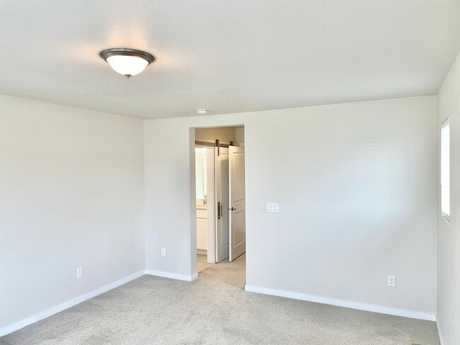 Building Photo - 5829 Spring Breeze Dr