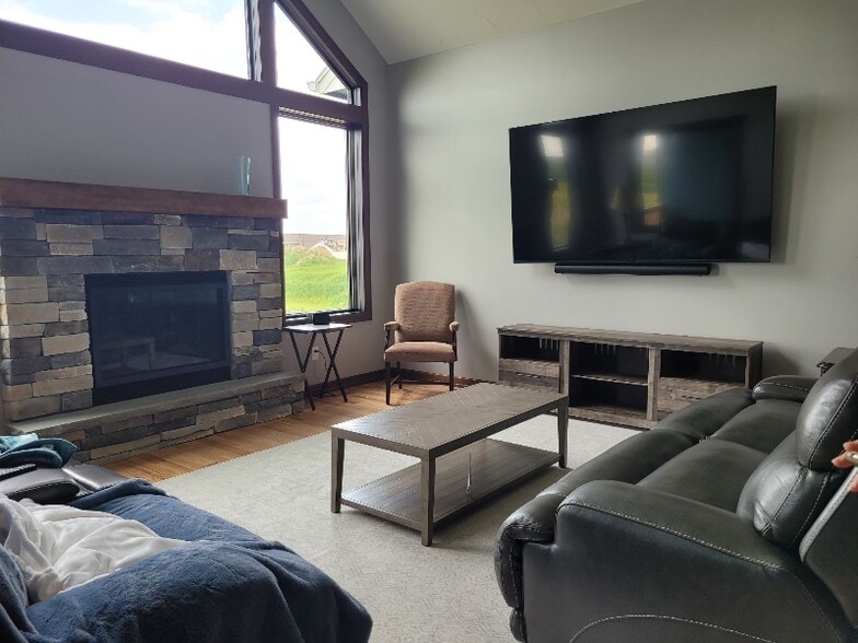 Building Photo - 5506 W Vision Cir