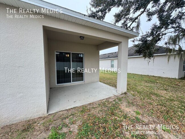 Building Photo - 1665 Laurel Oaks Dr