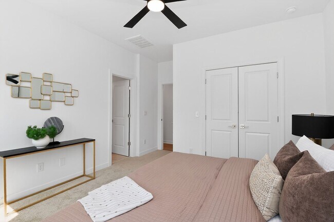 Building Photo - Brand New Three-Bedroom Townhouse!