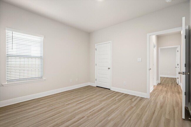 Building Photo - NEW CONSTRUCTION 4/2 IN FAIRHOPE FALLS