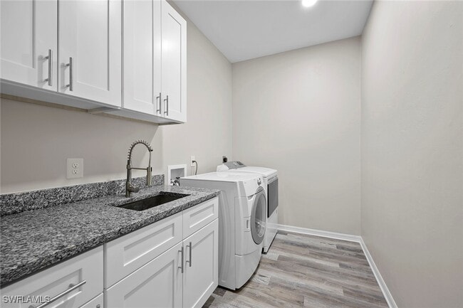 Building Photo - 9342 Lake Abby Ln