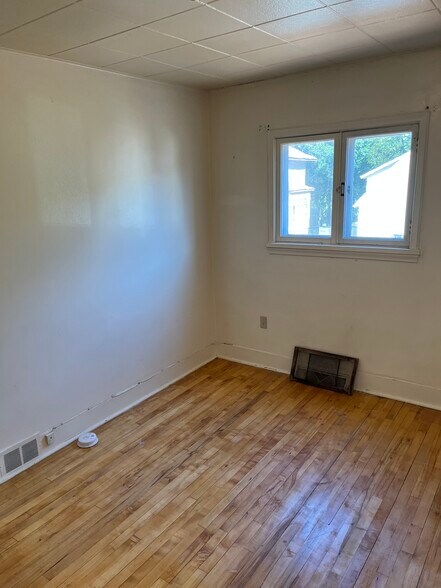 Bedroom 1 - 801 N 3rd St