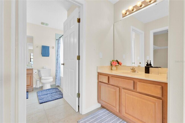 Building Photo - 155 Waltham Ct