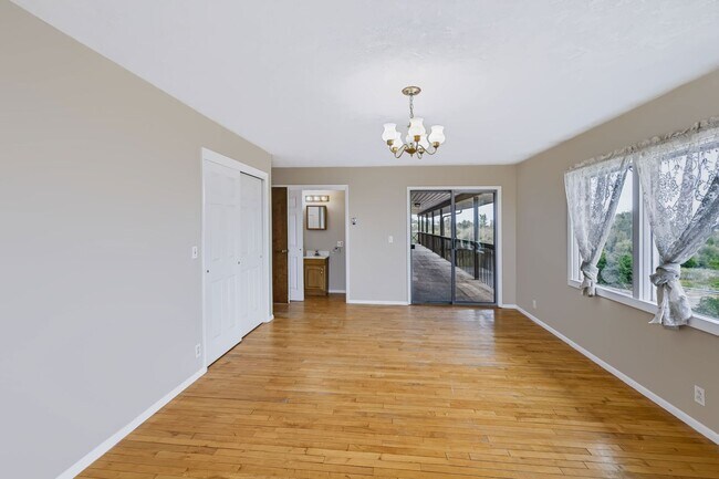 Building Photo - 4980 W 4000 N