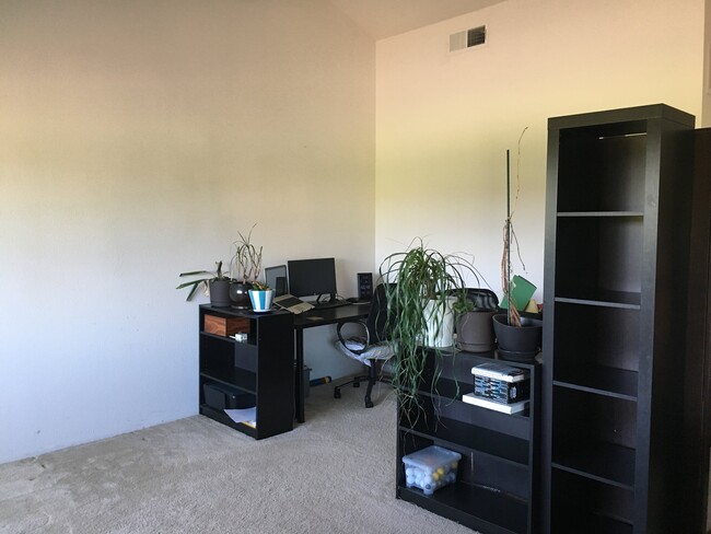 Even more living room space - 31909 Del Cielo Este