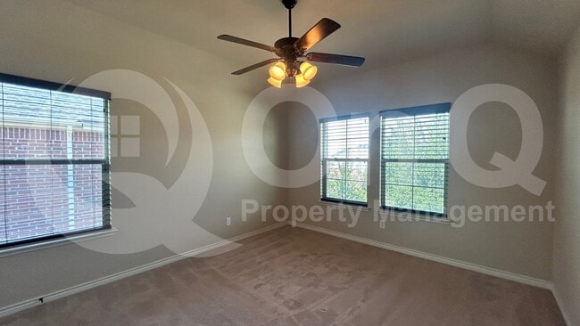 Building Photo - 705 Cypress Hill Dr